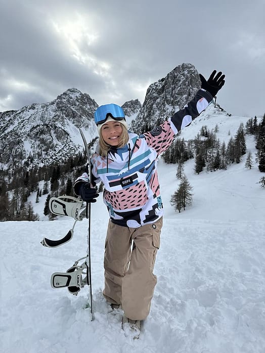 Klant @verona_k.z in Dope Blizzard W Snowboard jas Dames Melon