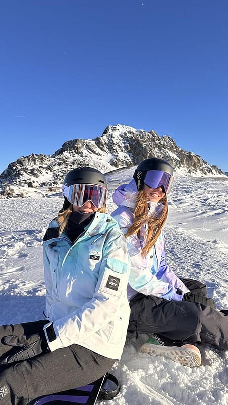 Klant @mouns__ in Dope Adept W Snowboard jas Dames Dreams