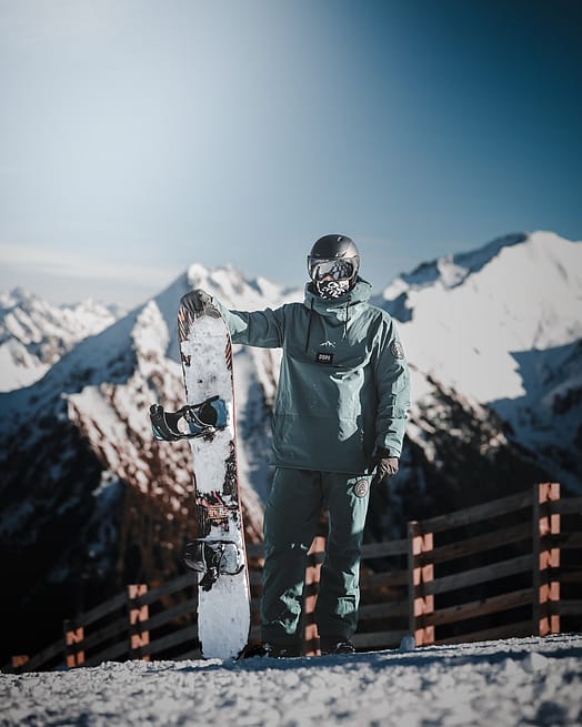Klant @mlcoachfit in Dope Blizzard Snowboard jas Heren Bottle Green