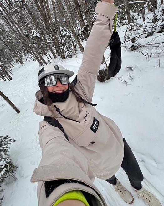 Klant @marie_pier_caron in Dope Blizzard W Snowboard jas Dames Sand