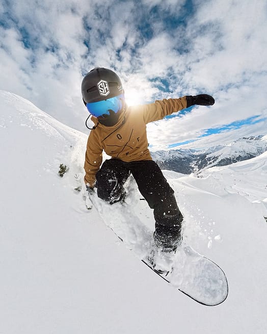 Klant @world_is_calling in Dope Yeti Snowboard jas Heren 2X-Up Gold