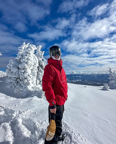 Cliente @nicos_pow in Dope Legacy Giacca Snowboard Uomo Deep Red
