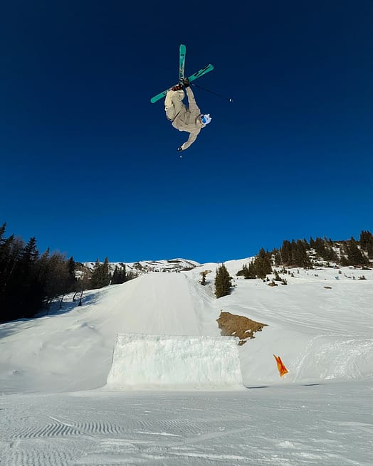 Klant @baumgartner_sam in Dope Acme Snowboard jas Heren Sand