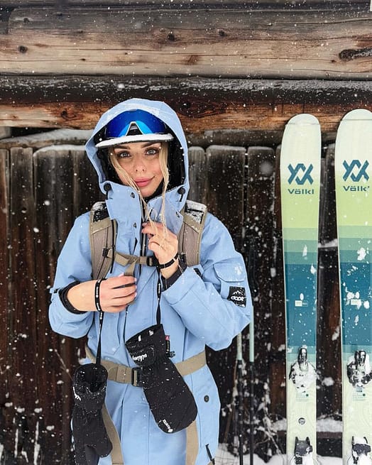 Klant @xagnr in Dope Adept W Snowboard jas Dames Light Blue