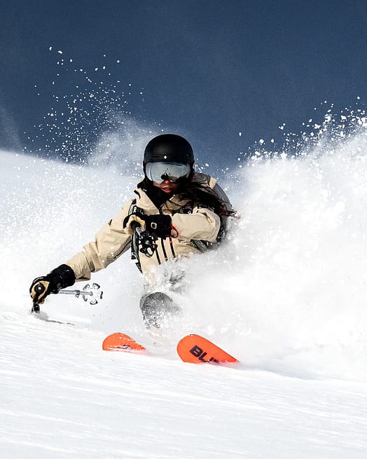 Klant @_chelsea.seber in Montec Moss W Snowboard jas Dames Sand/Black