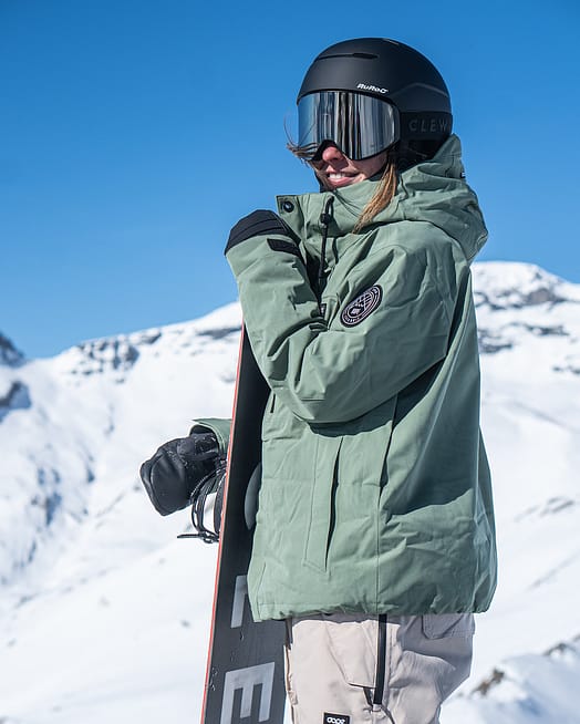 Klant @irinaruegg in Dope Blizzard W Full Zip 24 Snowboard jas Dames Faded Green
