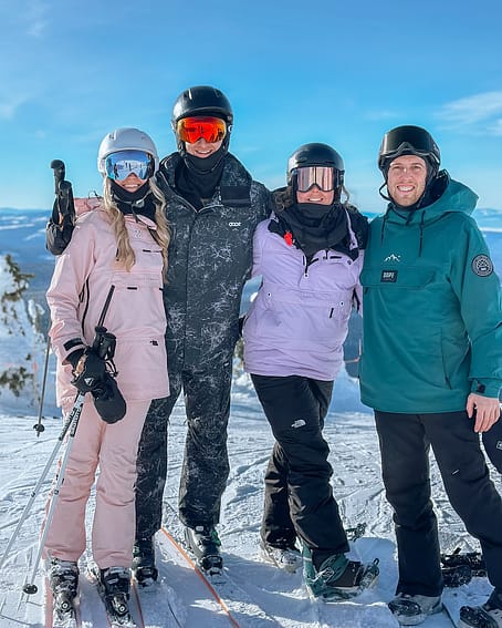 Kunde @livwestlake in Dope Akin W Snowboardjacke Damen Soft Pink