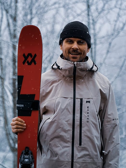 Client @mario_mitteregger dans Montec Oracle Veste Snowboard Homme Sand