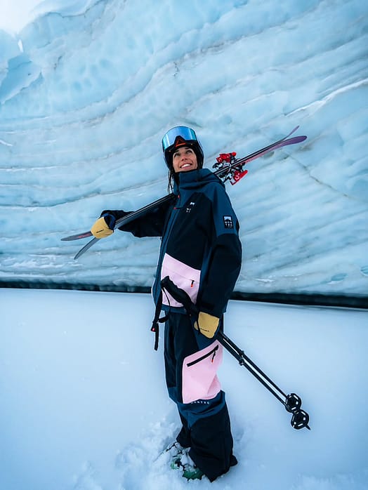 Cliente @zuzawitych in Montec Dozer W Pantaloni Snowboard Donna Soft Pink/Black/Metal Blue
