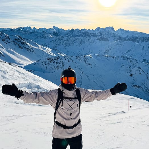 Kunde @troy_kiveryn in Dope Yeti Snowboardjacke Herren 2X-Up Sand