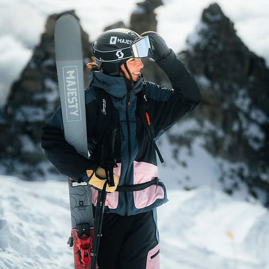 Customer @zuzawitych in Montec Morpheus W Ski Jacket Women Metal Blue/Black/Soft Pink