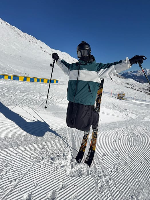 Kunde @confettyboy in Dope Spartan Snowboardjacke Herren Stripe Bottle Green/Light Grey Renewed