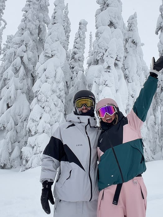 Client @nicos_pow dans Dope Spartan W Veste Snowboard Femme Sport Black/Soft Pink/Bottle Green Renewed