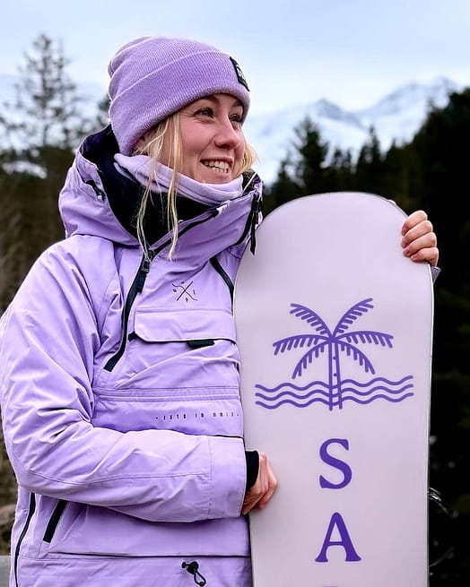 Klant @amalieboerch in Dope Akin W Snowboard jas Dames Faded Violet