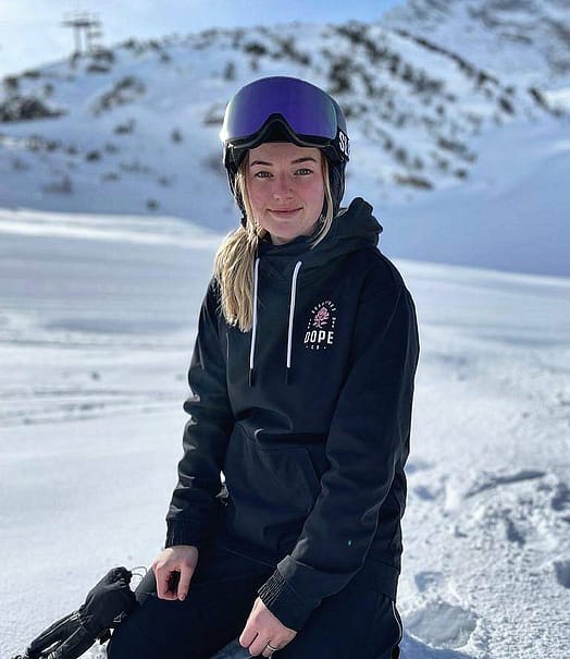 Zákazník @samkingma_ v Dope Yeti W 21 Bunda na Snowboard Dámské Rose Black