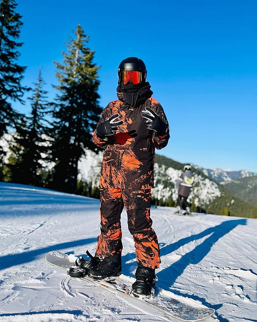 Klient @aziole23 w Dope Annok 21 Kurtka Narciarska Mężczyźni Paint Orange