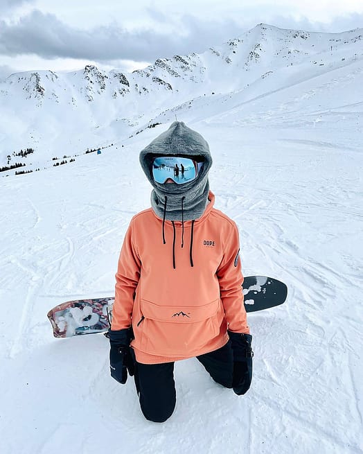 Zákazník @chinoliveros v Dope Wylie W Bunda na Snowboard Dámské Capital Peach Renewed