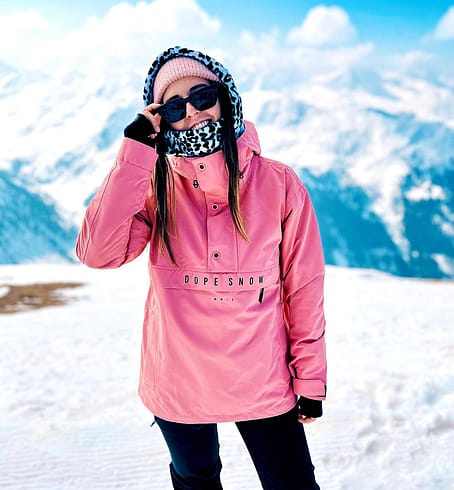 Klient @claudiraudiii w Dope Legacy W 21 Kurtka Snowboardowa Kobiety Pink