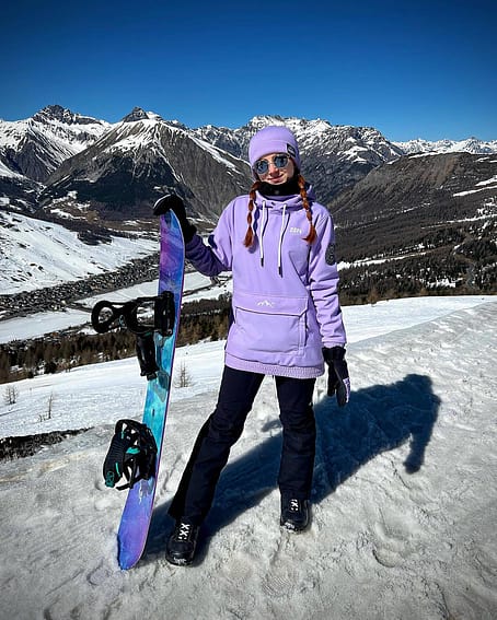 Cliente @elliekanaloshh in Dope Wylie W Giacca Snowboard Donna Capital Faded Violet