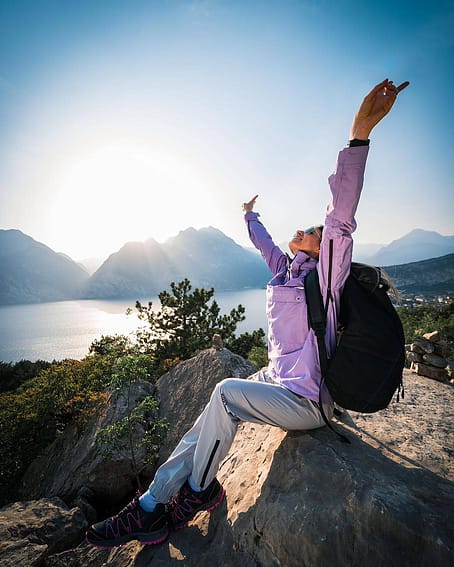 Customer @noe.grra in Dope Hiker Light W Outdoor Jacket Women Faded Violet