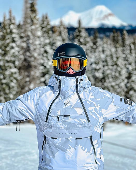 Klant @thegavinteague in Dope Akin Snowboard jas Heren Grey Camo