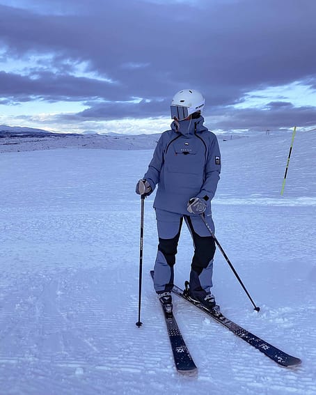 Klant @1ingriiid in Montec Doom W Snowboard jas Dames Blue Steel