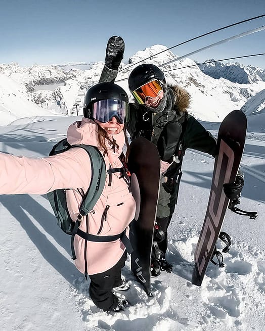 Klant @skvikskvik in Dope Akin W Snowboard jas Dames Soft Pink