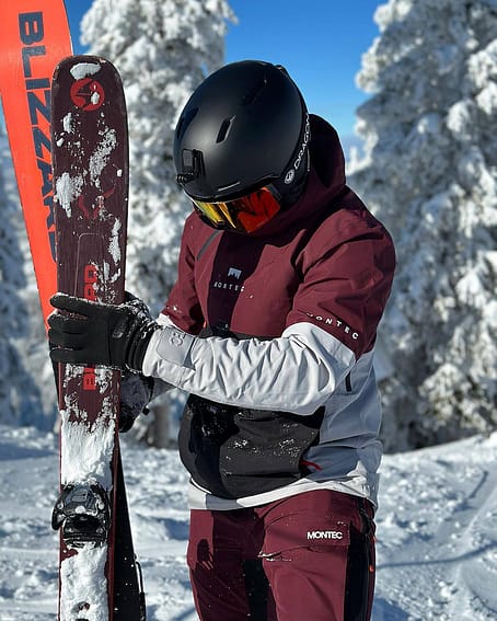 Klient @nathaniel.nyberg w Montec Dune 21 Kurtka Snowboardowa Mężczyźni Burgundy/Black/Light Grey