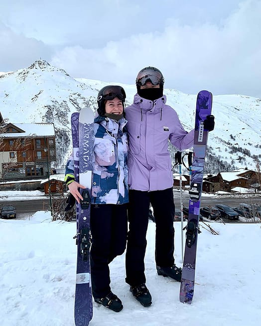 Klant @adina_petran in Dope Adept Snowboard jas Heren Faded Violet