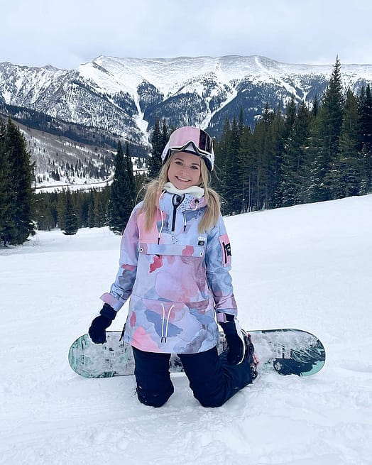 Klant @autumnrrenee in Dope Annok W Snowboard jas Dames Washed Ink
