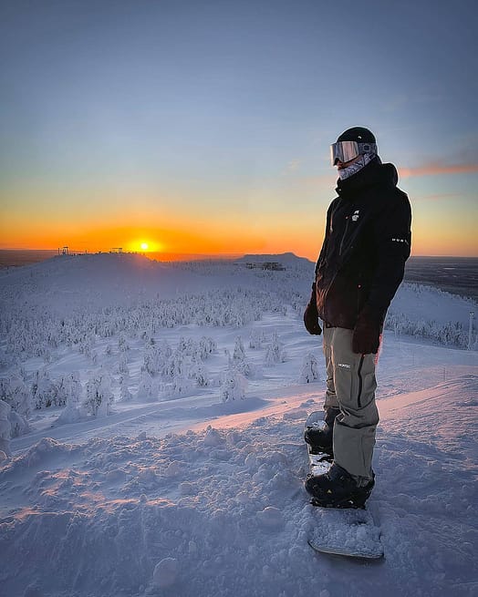Customer @alberto_romagnoli in Montec Fawk Snowboard Pants Men Greenish