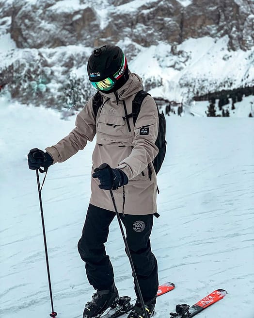 Kunde @federico_volpini in Dope Akin Snowboardjacke Herren Walnut