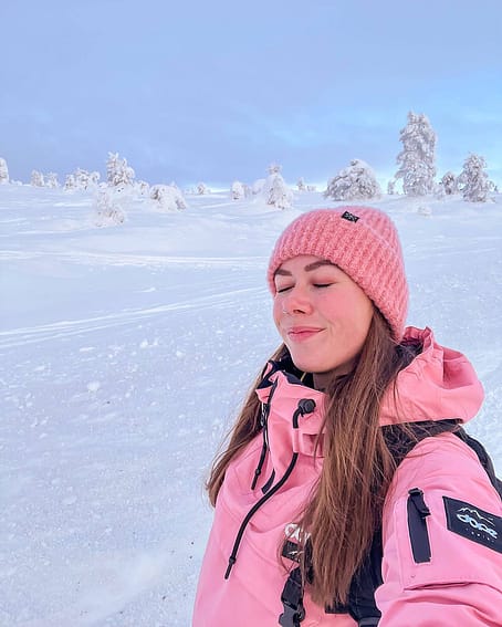 Customer @janevermeersch in Dope Chunky Beanie Pink
