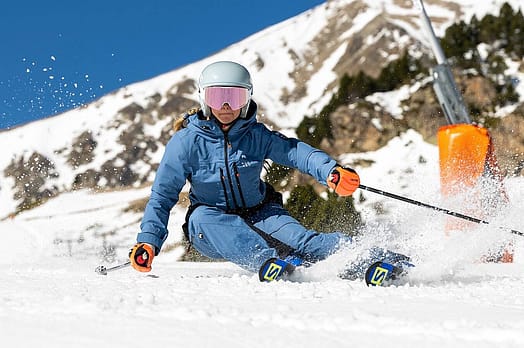 Klant @carlaa_torrents in Montec Moss W Snowboard jas Dames Blue Steel/Black