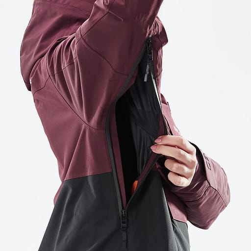 Větrací otvory v podpaží Hlavní obrázek produktu,