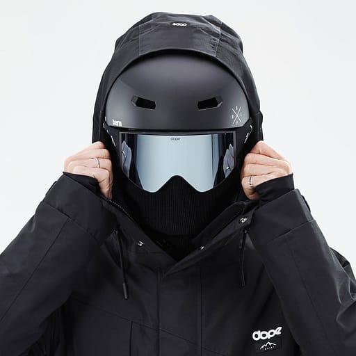 Capuche anti-tempête