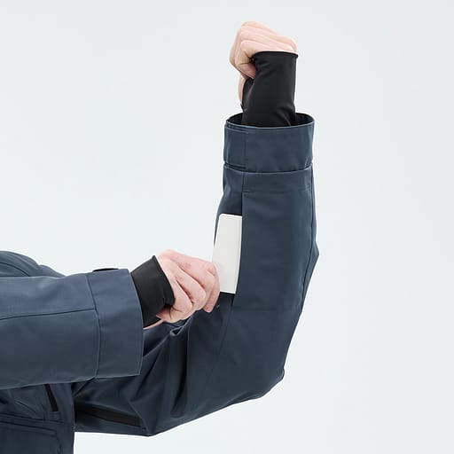 Lift Pass Pocket Main Product Details Image,