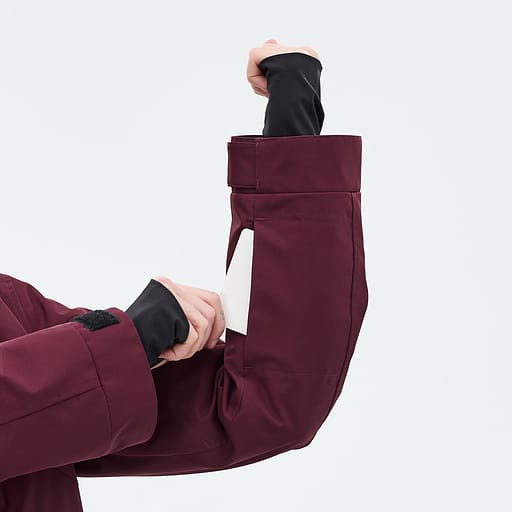 Lift Pass Pocket Main Product Details Image,