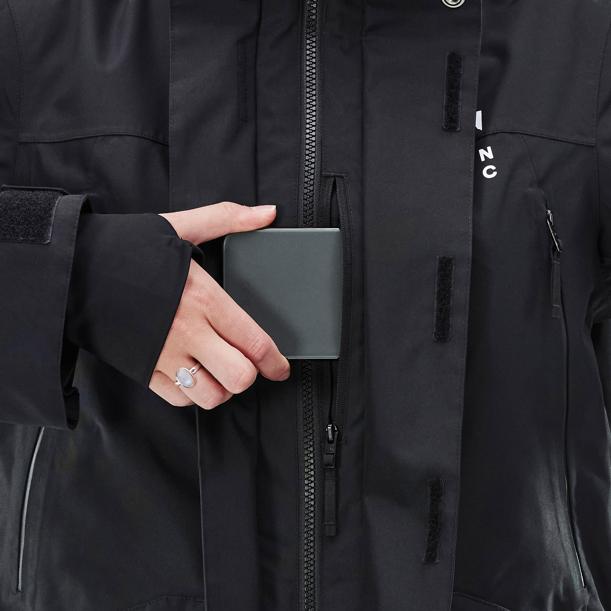 Montec Virago W Ski Jacket Women Black | Ridestore.com