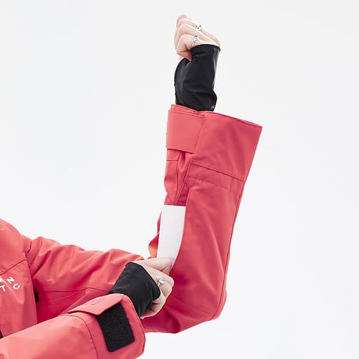 Lift Pass Pocket Main Product Details Image,