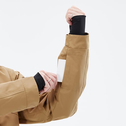 Lift Pass Pocket Main Product Details Image,