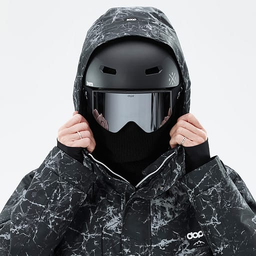 Capuche anti-tempête