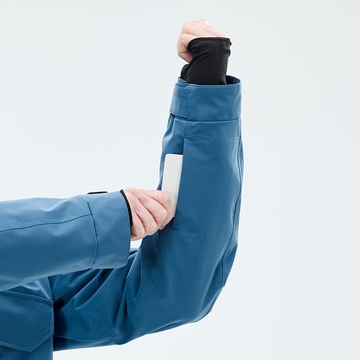 Lift Pass Pocket Main Product Details Image,