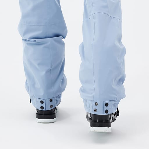 Anpassbare Beinabschlüsse mit Druckknopfverschluss