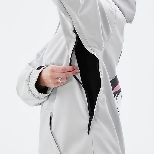 Underarm Vents Main Product Details Image,