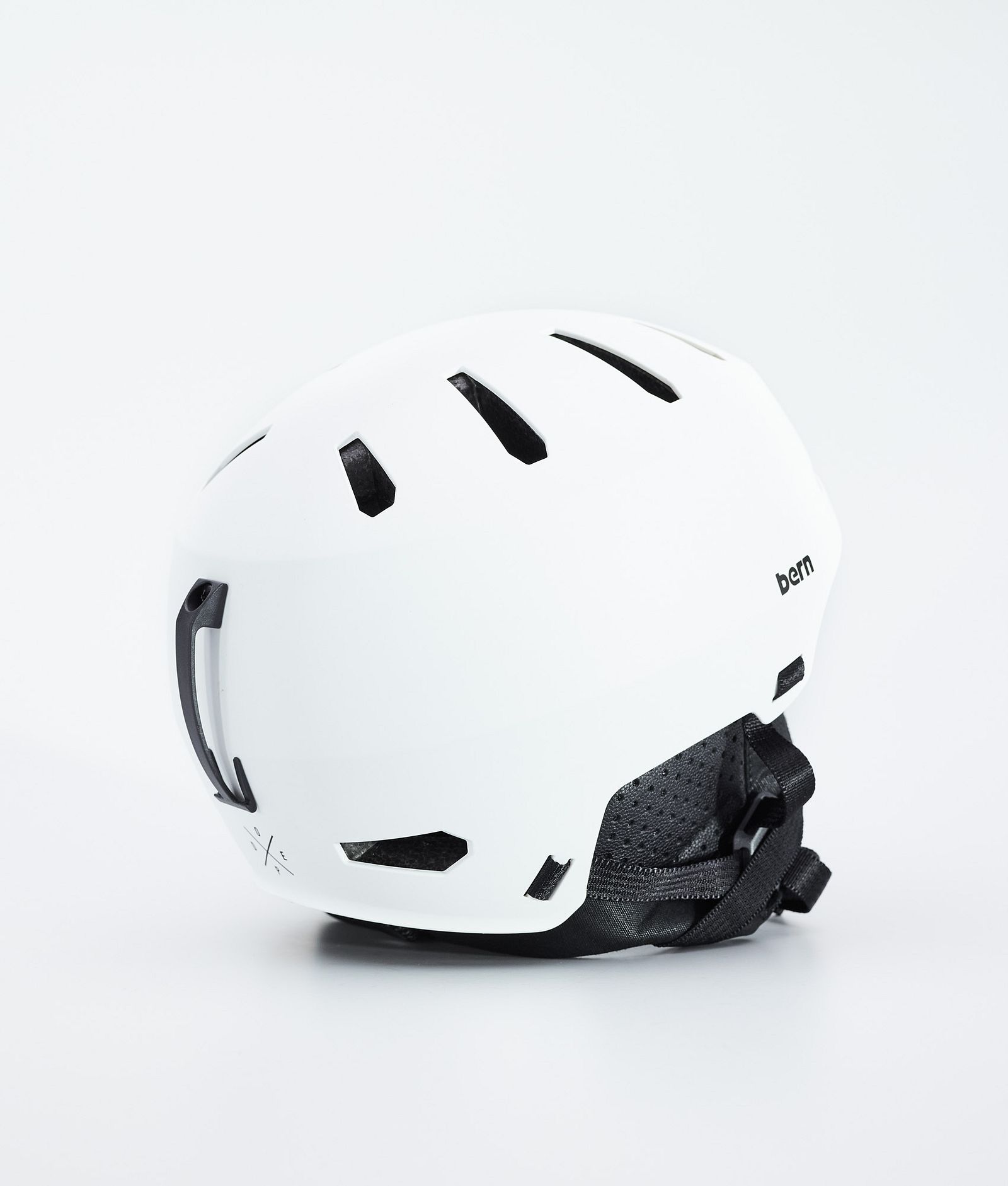 Dope Macon 2.0 MIPS Lyžařská Helma X-Up Matte White w/ Black