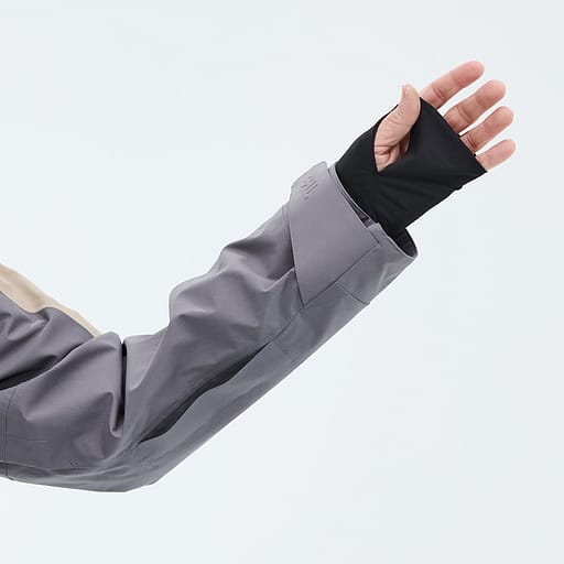Oversized åbninger på ærmerne
