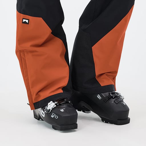 Reinforced Hem and Inner Ankle Main Product Details Image,