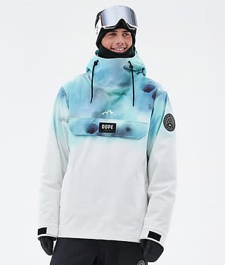 Details - hoods, zips, and storage