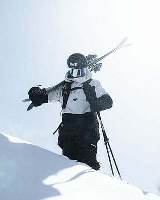 Max in MONTEC Dune jacket and Fawk pants, layered for the conditions.
